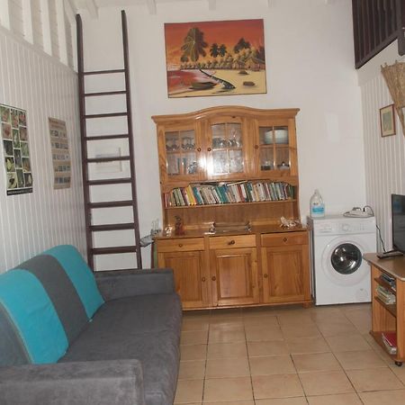 Gite Le colibri Chez Pascale et Laurent Bungalow Cannelle Saint-Francois  Extérieur photo
