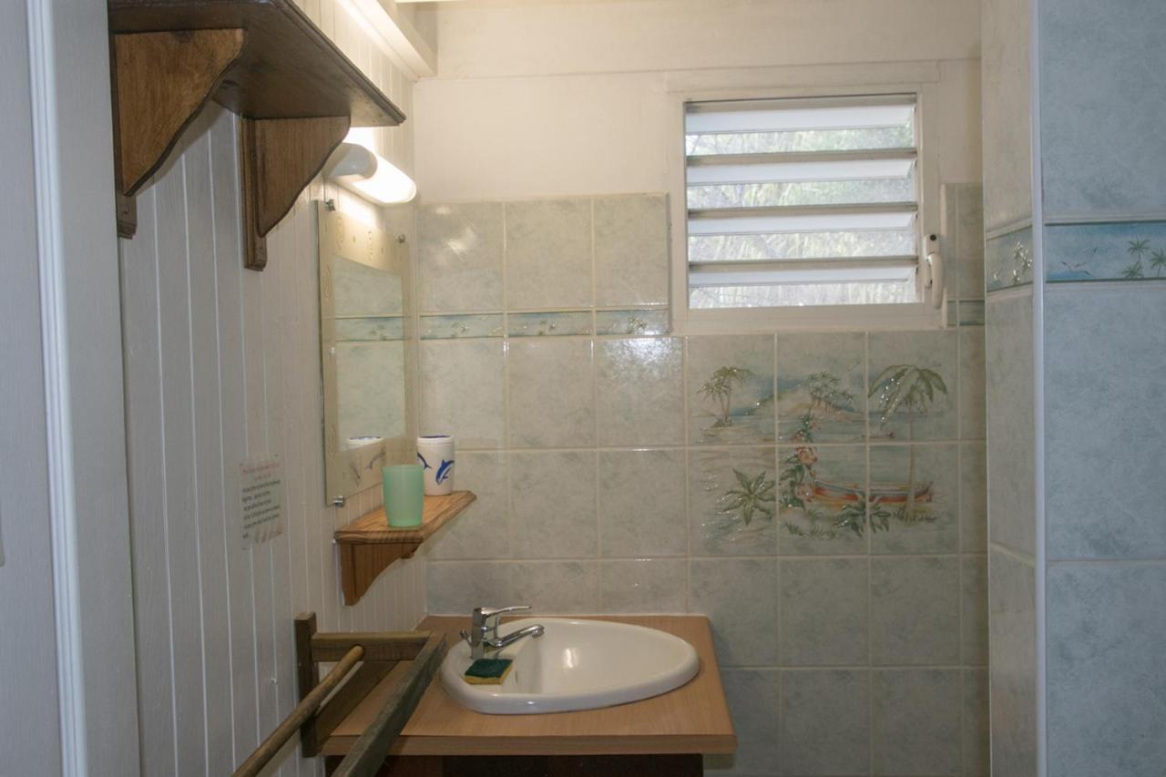 Gite Le colibri Chez Pascale et Laurent Bungalow Cannelle Saint-Francois  Extérieur photo