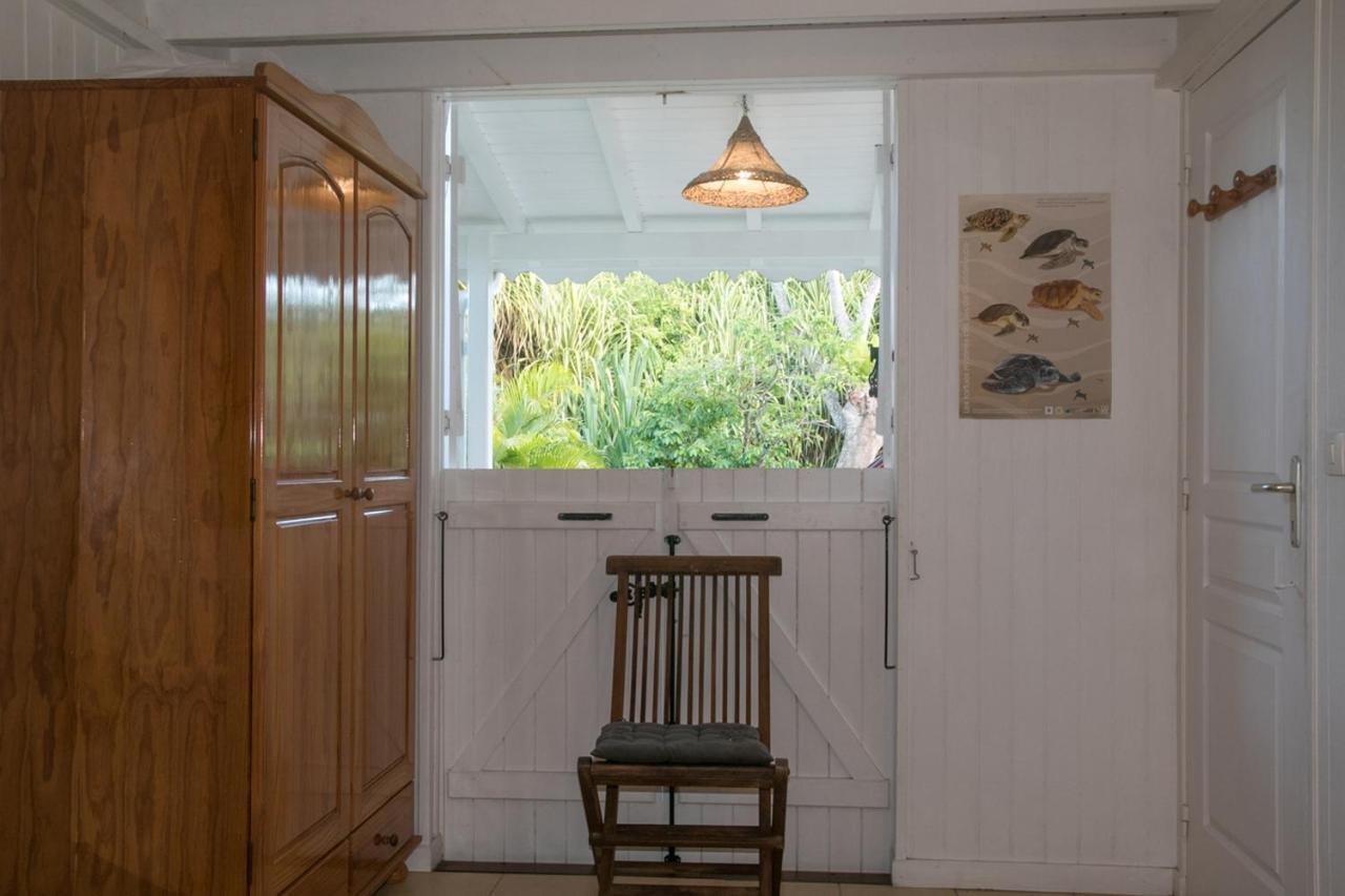 Gite Le colibri Chez Pascale et Laurent Bungalow Cannelle Saint-Francois  Extérieur photo